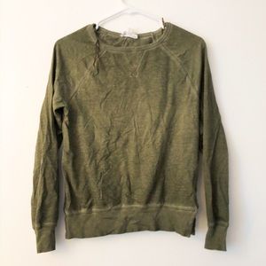 green long sleeve top